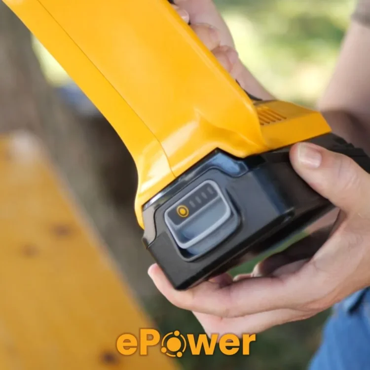 2f7030f3335c543e45bc3695d0d83cafdd3bd419_SP100e_fullgallery04_web.webp Stiga Combo PR100e batteri