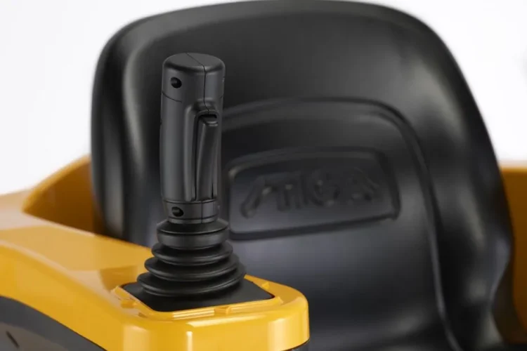 3607729f56455b9c003a3f8645fed5cace8_GYRO900e_2F7064705ST1_detail02_ecommerce.webp Stiga Gyro 900E Batteri