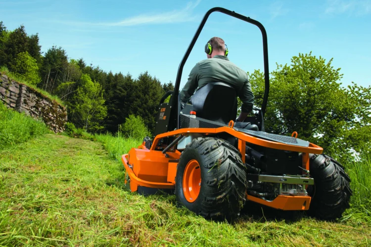 As-motor-Yak-4.webp AS 1040 YAK 4WD Slagklipper