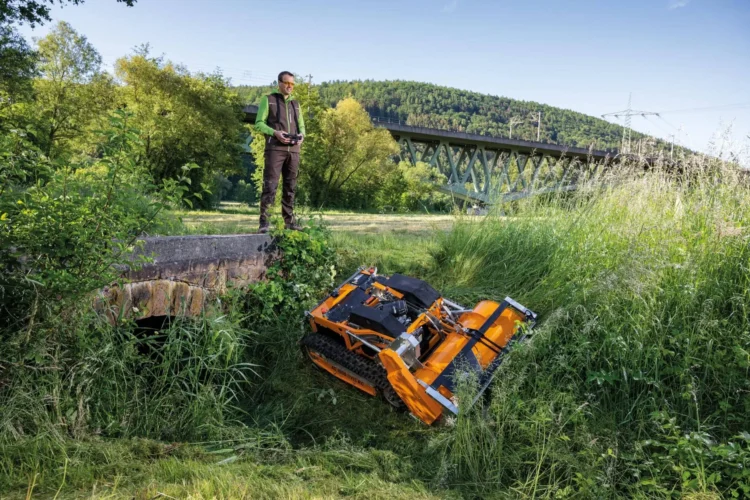 Ovis-2.webp AS 1000 Ovis RC Fjernstyrt slagklipper