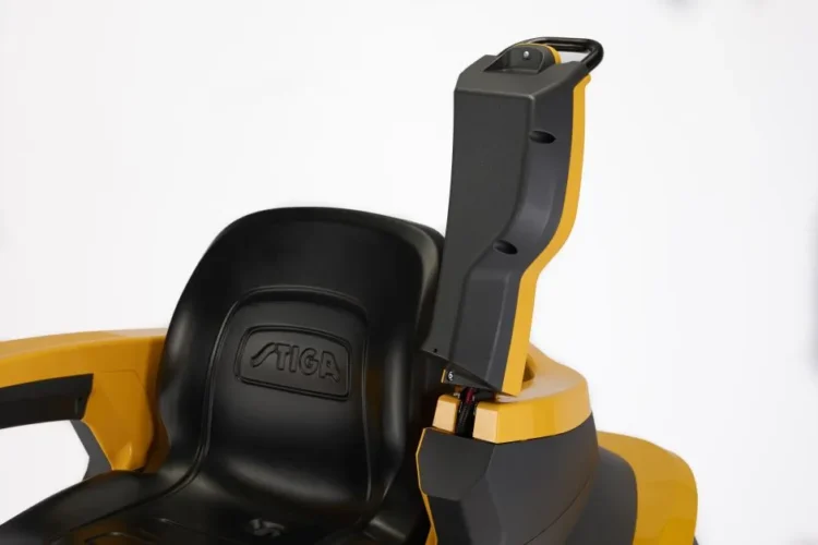 Stiga-GYRO-900e-plentraktor.webp Stiga Gyro 900E Batteri