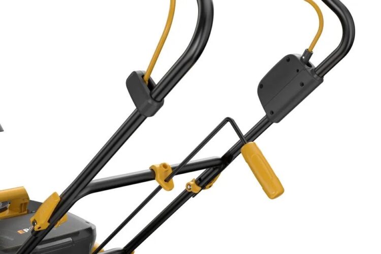 img_4729.jpeg Stiga ST700e